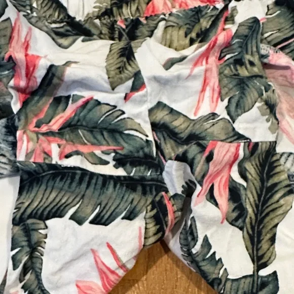 *last chance* LOFT | High Waist Tropical Print Shorts - Pink and Green - Picture 9 of 14